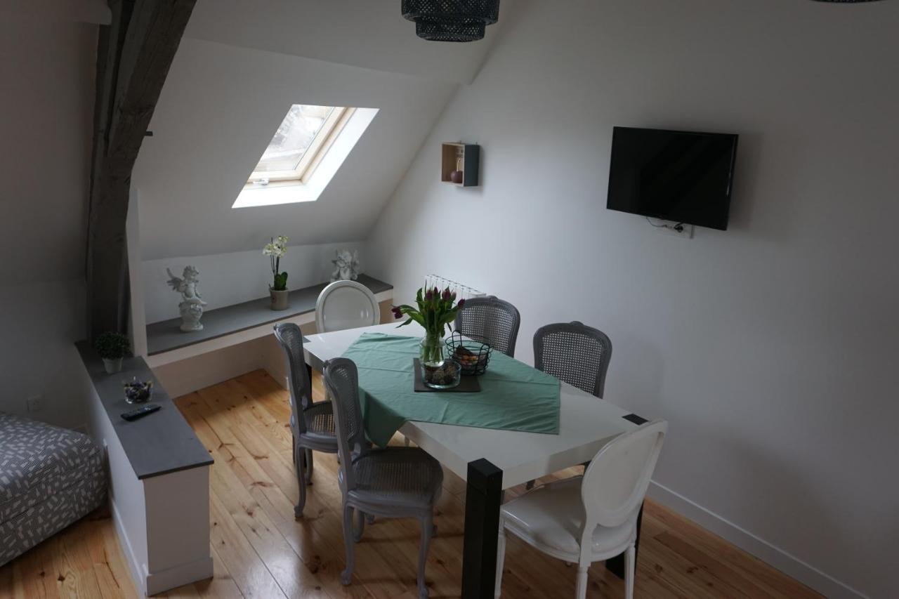 Les 3 Rois Apartment Romorantin-Lanthenay ภายนอก รูปภาพ